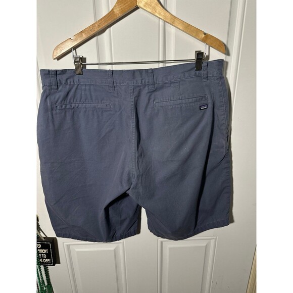 Patagonia men’s 100% Cotton shorts - Picture 2 of 4